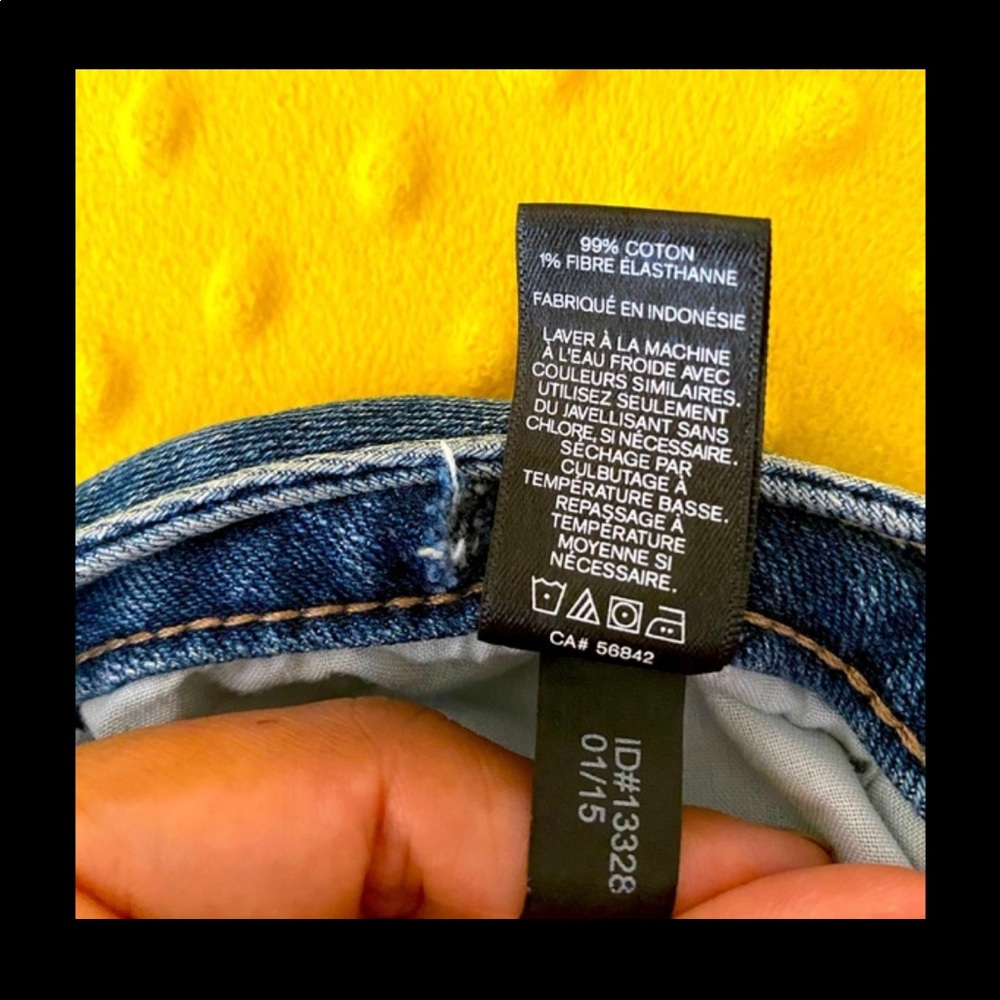 Express Mid Rise Distressed Stretch Denim Shorts - Picture 5 of 7